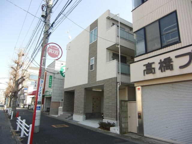 リブリ・アクシオンの外観