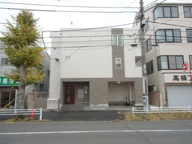 リブリ・アクシオンの外観