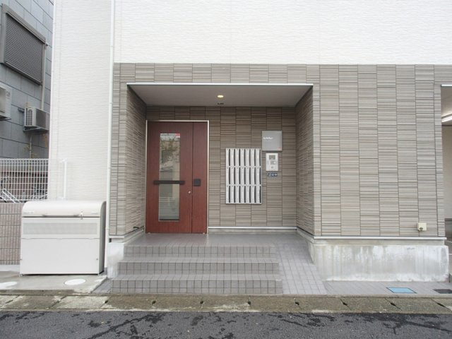 リブリ・アクシオンのエントランス