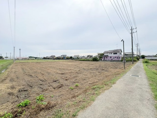 【前面道路含む現地写真】 | 川越市鹿飼　建築条件なし売地　西武新宿線『本川越駅』5.7ｋｍ　【芳野小学区】