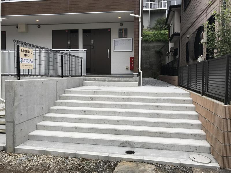 リブリ・リヴェール鎌倉のエントランス