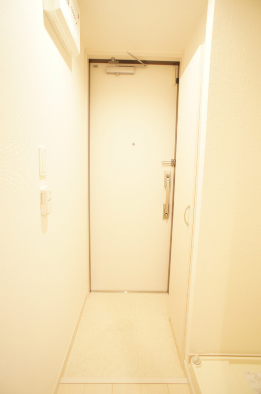 リブリ・リヴェール鎌倉の玄関