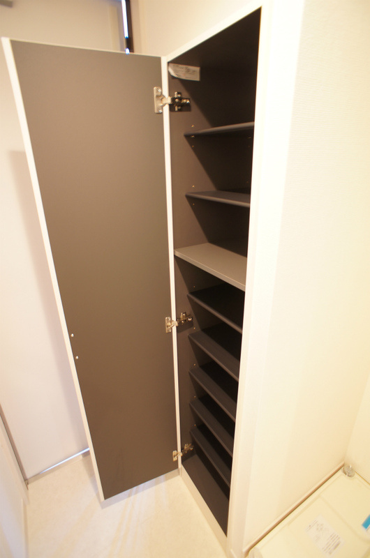 リブリ・リヴェール鎌倉の収納