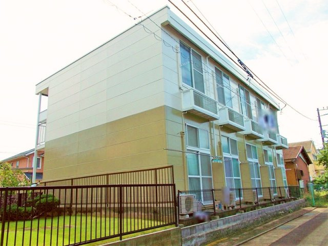 レオパレスセレーヌの外観