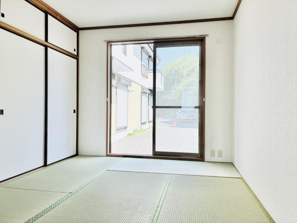 ハイツ鎌倉Ａの居間・リビング