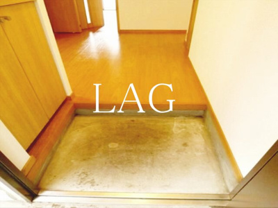 【玄関】 | クリスタル和幸 | 玄関です。