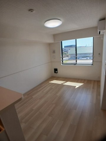 アベニールＦの居間・リビング