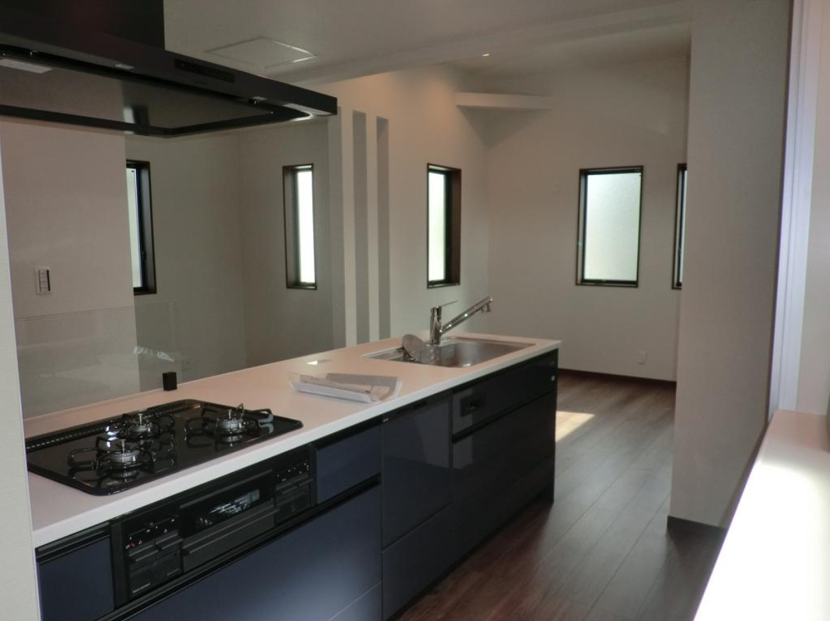 横浜市保土ヶ谷区岩井町 新築戸建て【仲介手数料無料】のキッチン