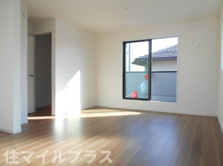 【洋室】 | 郡山市富田町猪鹿野久保新築一戸建て1棟 | 広々とした洋室です