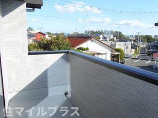 【バルコニー】 | 郡山市富田町猪鹿野久保新築一戸建て1棟 | バルコニーからの眺めを楽しみながら食事をしませんか