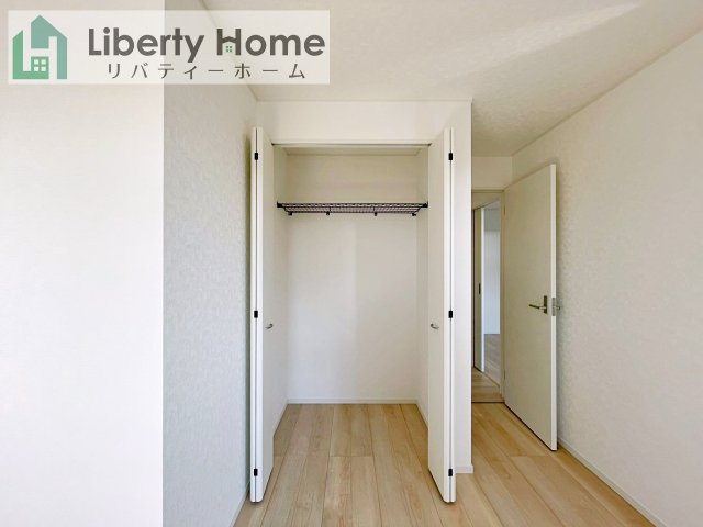 常総市新石下第8　新築戸建　2号棟の収納