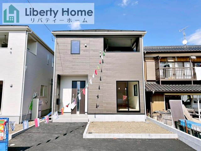 常総市新石下第8　新築戸建　2号棟