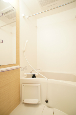 リブリ・小町の浴室