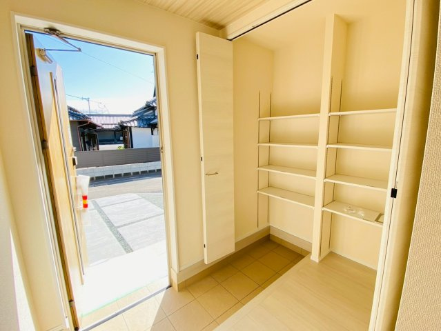 リーブルガーデン／北区龍田第四／1号棟の玄関