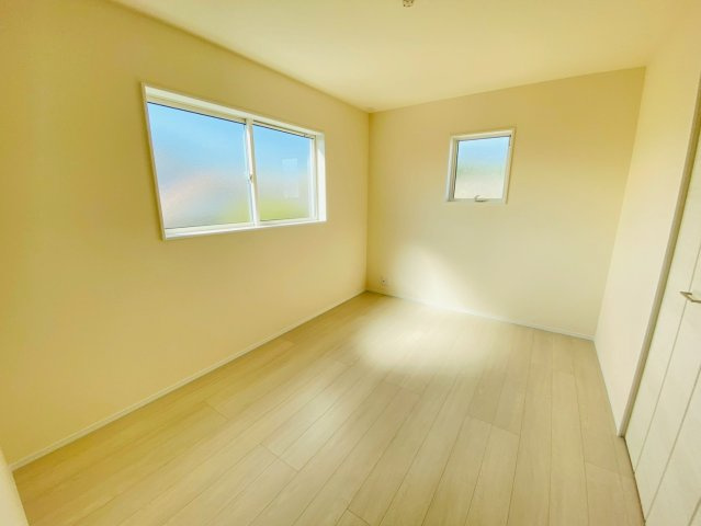 リーブルガーデン／北区龍田第四／1号棟の洋室