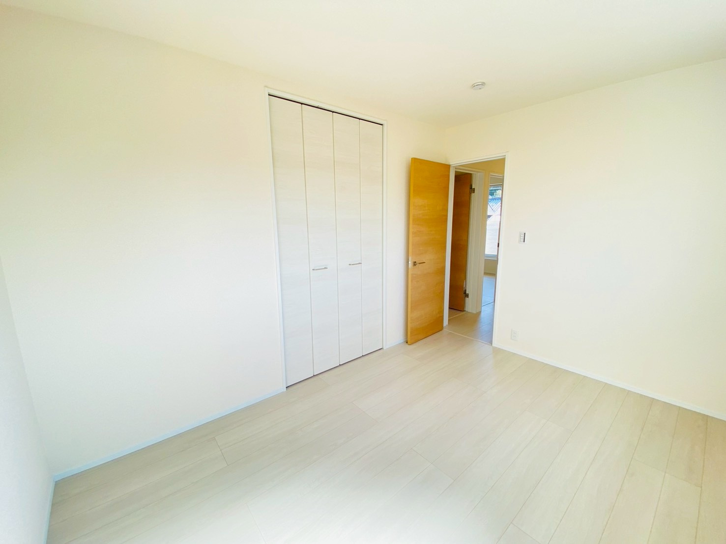 リーブルガーデン／北区龍田第四／1号棟の洋室