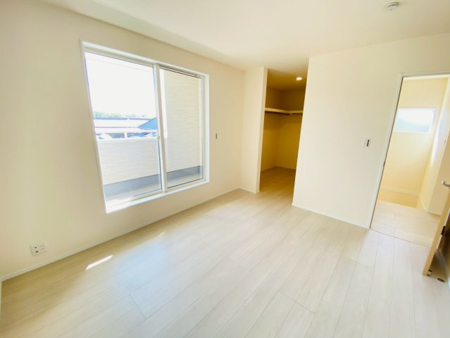 リーブルガーデン／北区龍田第四／1号棟の洋室