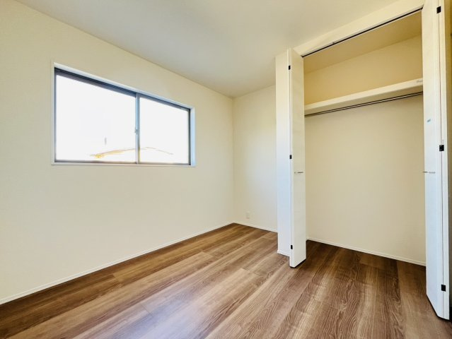 武豊町土穴57-6『仲介手数料無料』新築戸建ての洋室