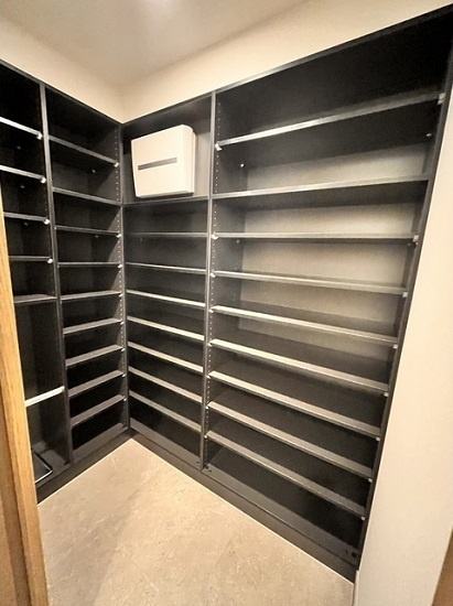 千代田区六番町の賃貸マンションのその他|シューズインクローゼット