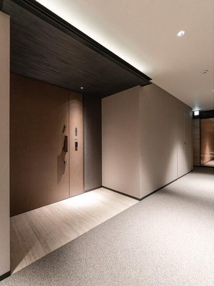 千代田区六番町の賃貸マンションのその他|玄関