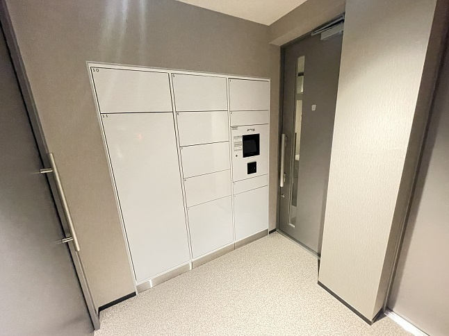千代田区六番町の賃貸マンションのその他|宅配ボックス