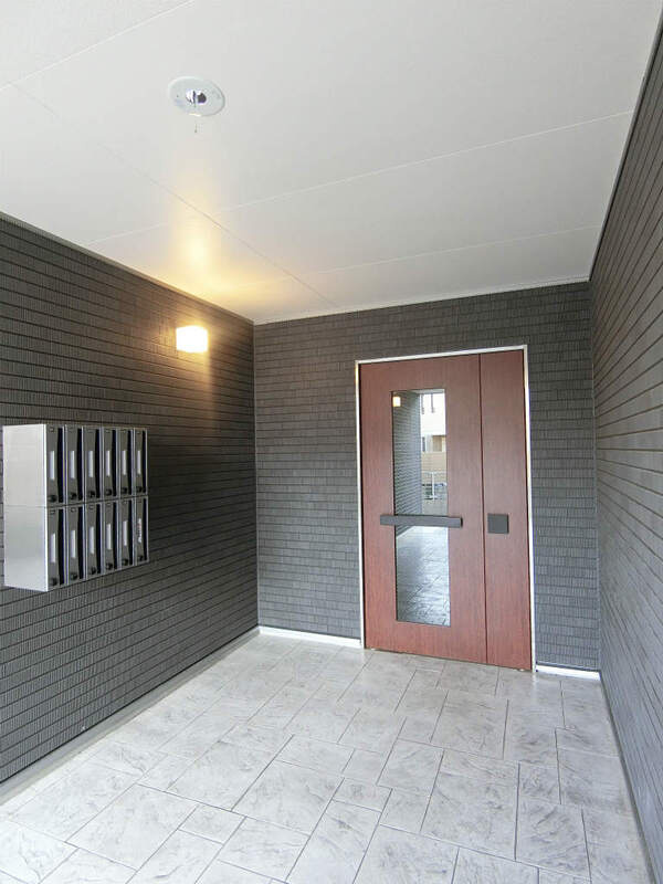 リブリ・材木座のエントランス