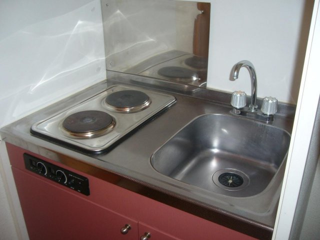 レオパレスファナーリのキッチン