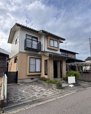 金沢市泉野町4丁目戸建て