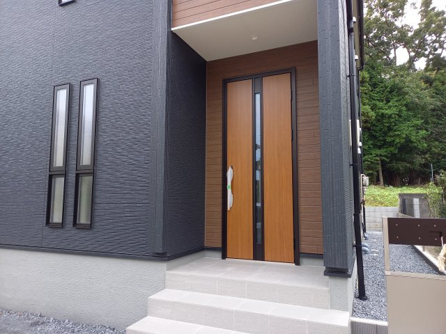 水戸姫子　４期の玄関|帰りたくなる家、住む幸せ、ご見学の際はお問合せ下さい。心よりお待ちしております～。