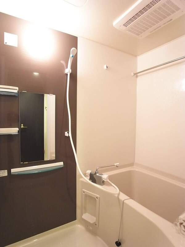 リブリ・Tメゾンの浴室