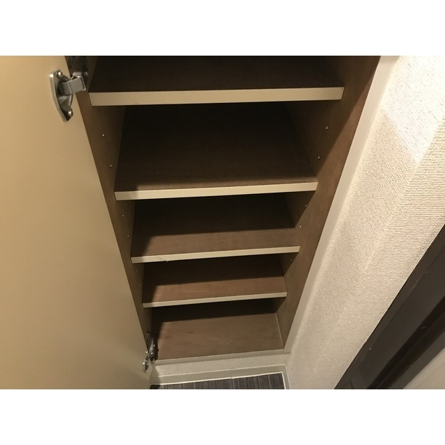 フローラルコートⅠの玄関