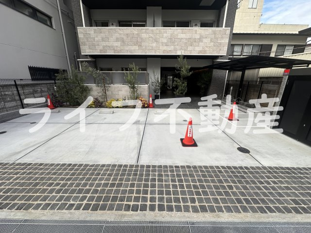 Allier鴻池元町の駐車場