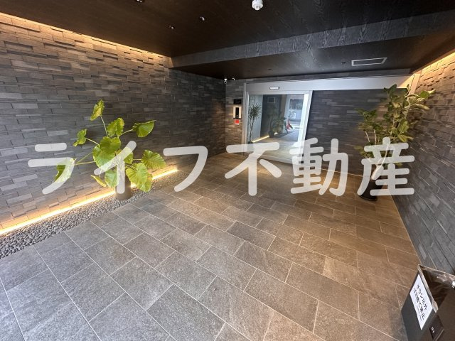Allier鴻池元町のエントランス