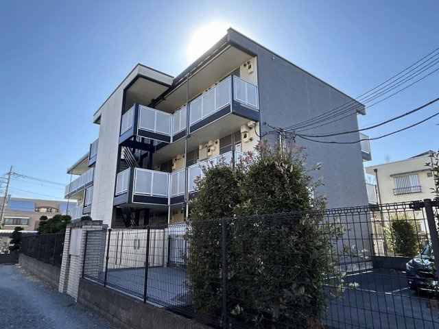 レオパレスリリー