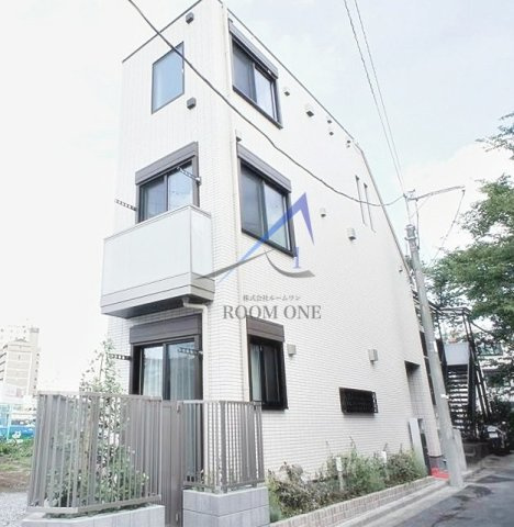 チェリー　アベニュー