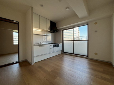 【居間・リビング】 | KUビル | リビングです