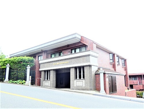 ライオンズヒルズ鎌倉山