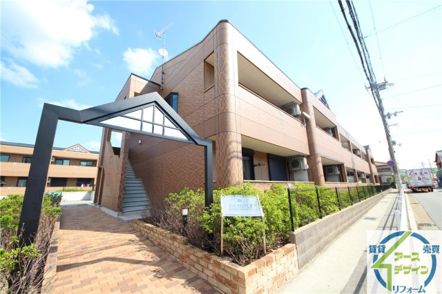 コーポ・サカシタの外観