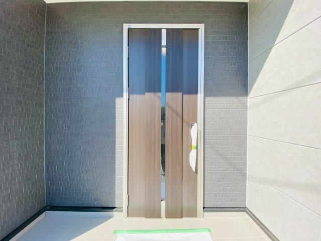 リーブルガーデン／北区龍田第四／2号棟の玄関