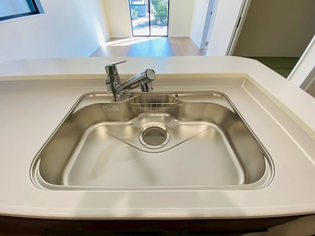 リーブルガーデン／北区龍田第四／2号棟のキッチン