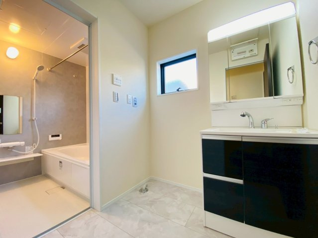 リーブルガーデン／北区龍田第四／2号棟のランドリースペース