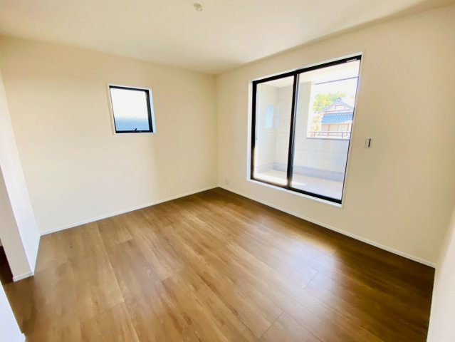 リーブルガーデン／北区龍田第四／2号棟の洋室