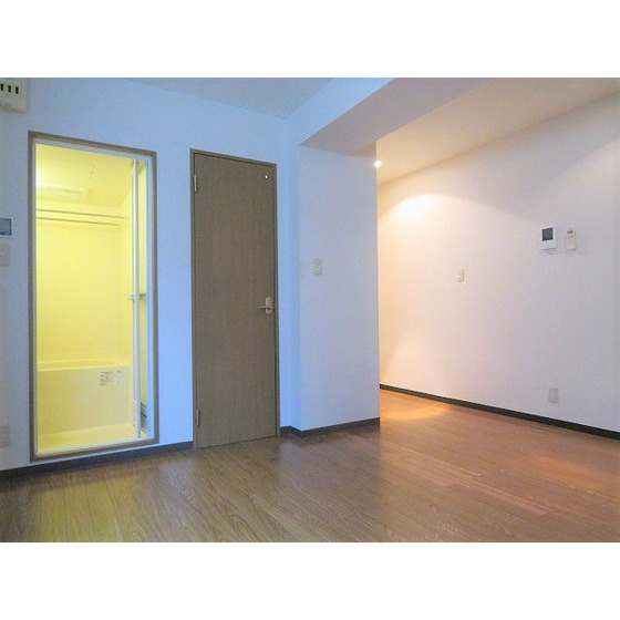 ダイヤモンドレジデンス中央の居間・リビング|居室・リビング