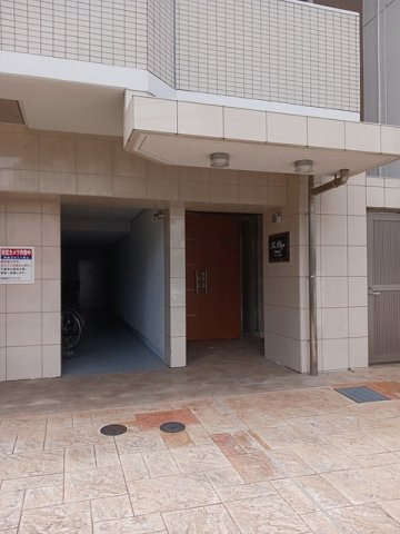 Ｌａ　Ｐｌａｇｅ　Ｓｈｏｎａｎのエントランス