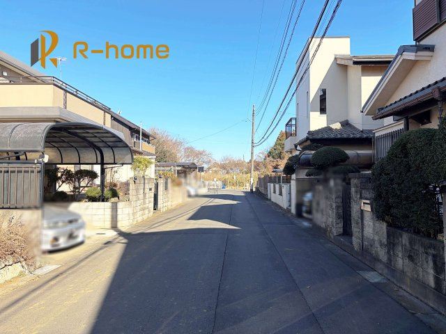第1阿見町実穀　新築戸建て　1号棟の前面道路含む現地写真|堂々！建物完成♪実際のお部屋をご見学可能です♪
ご見学が一番の資料！お気軽にお問い合わせ下さい♪