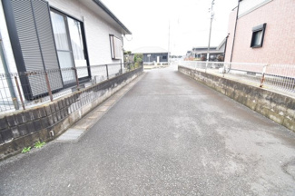 【前面道路含む現地写真】 | 鹿屋市笠之原町　中古戸建