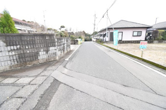 【前面道路含む現地写真】 | 鹿屋市笠之原町　中古戸建