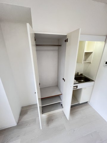 大阪市都島区片町１丁目の賃貸マンションの収納