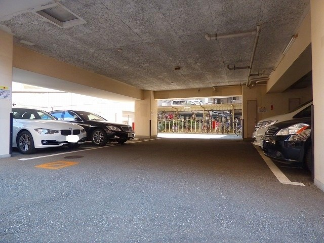 【駐車場】アントゥール薬院