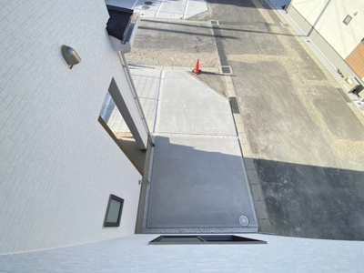 【駐車場】 | うるま市石川東恩納Ⅶ（全7棟）C号棟 | C号棟　並列駐車3台可♪